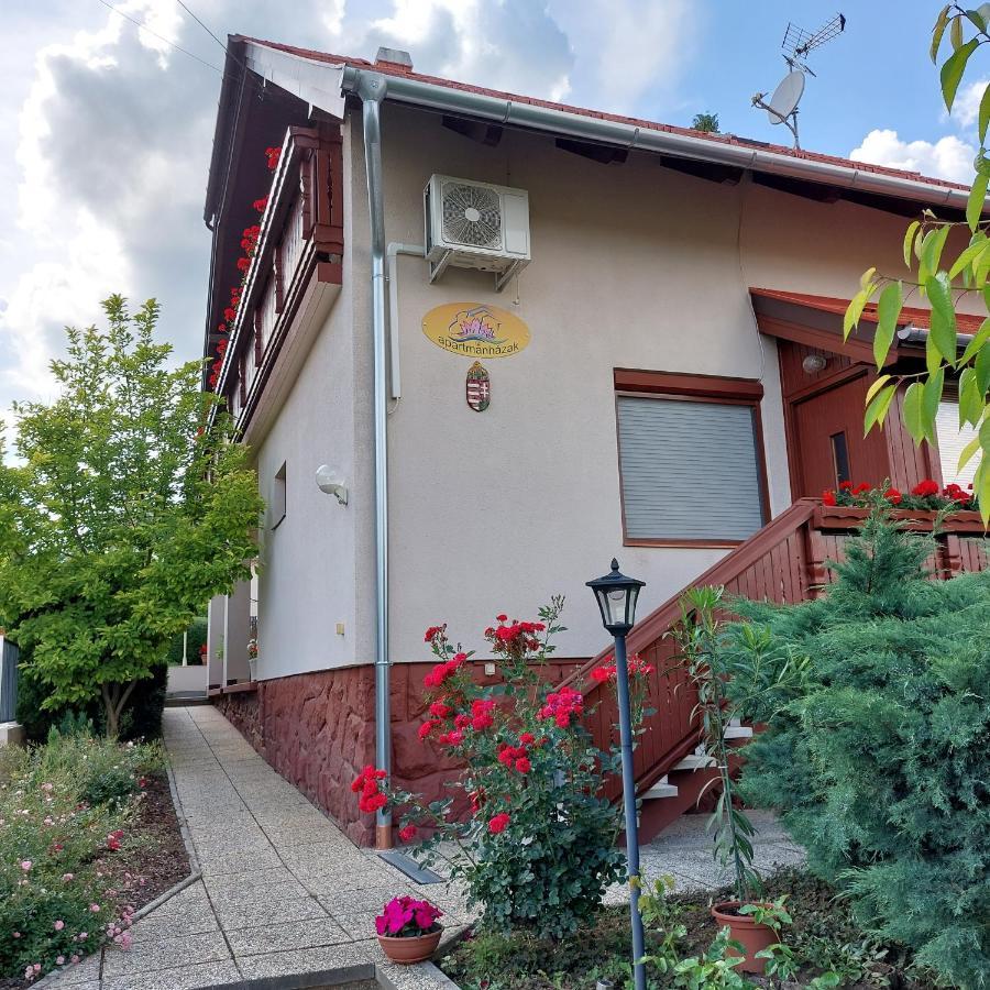 Erika Apartmanhazak Hévíz Exteriör bild