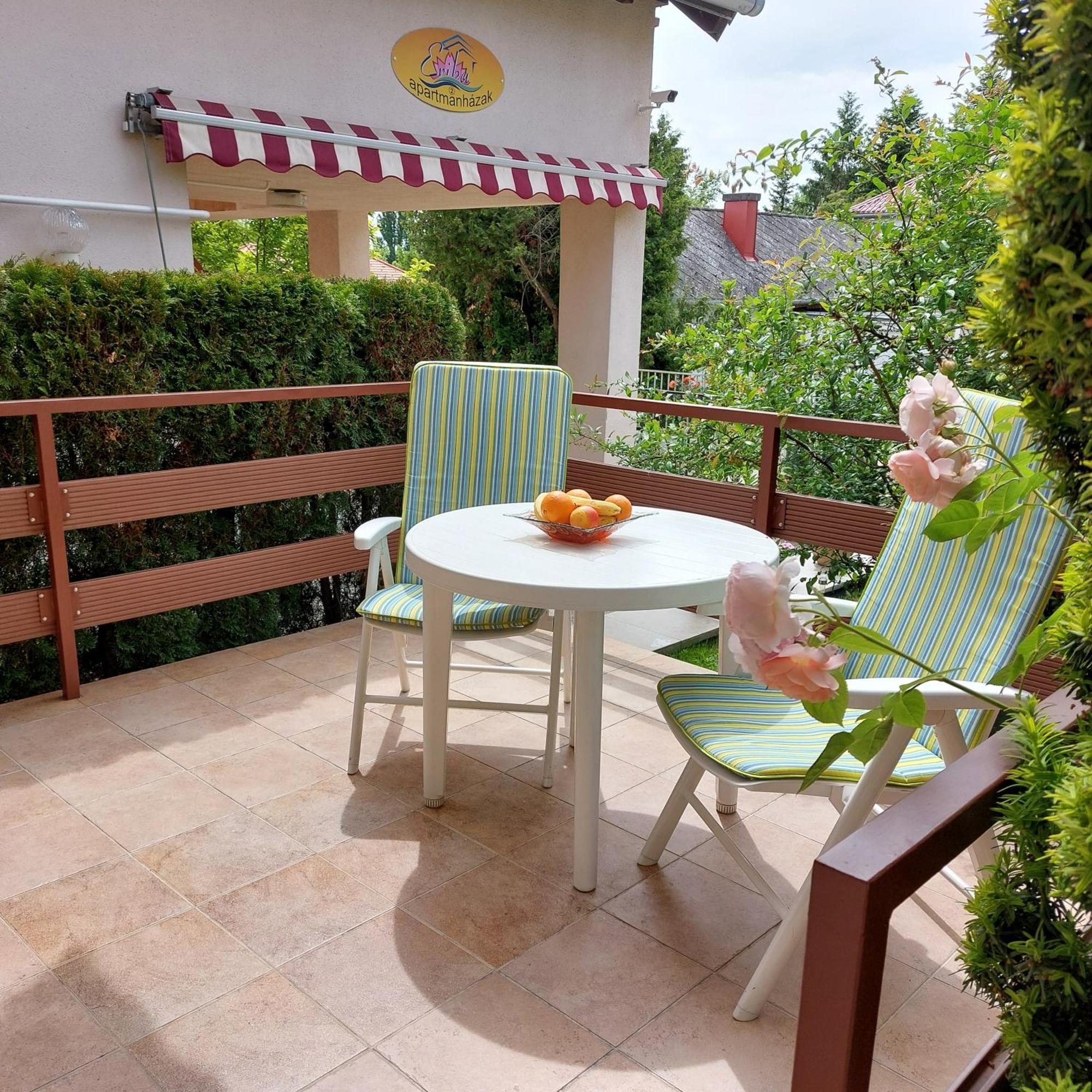 Erika Apartmanhazak Hévíz Exteriör bild