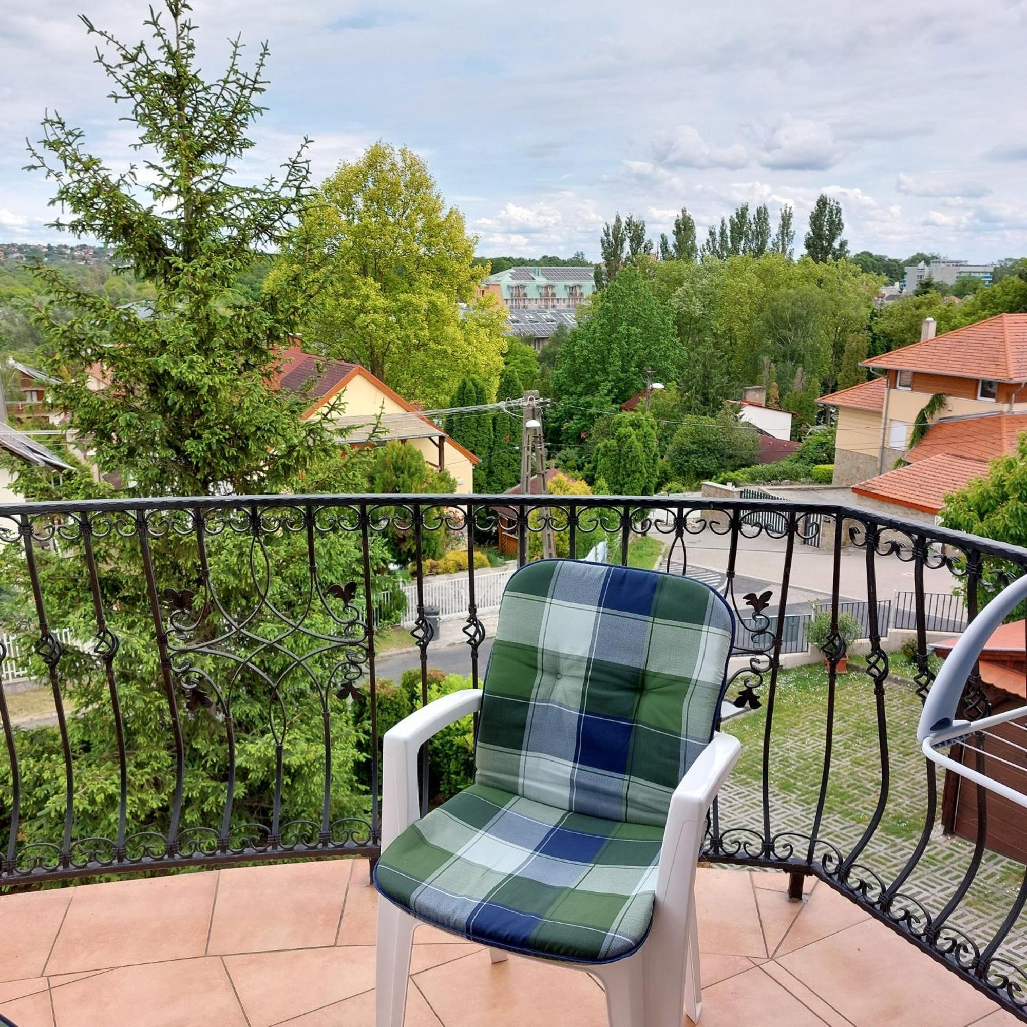 Erika Apartmanhazak Hévíz Exteriör bild